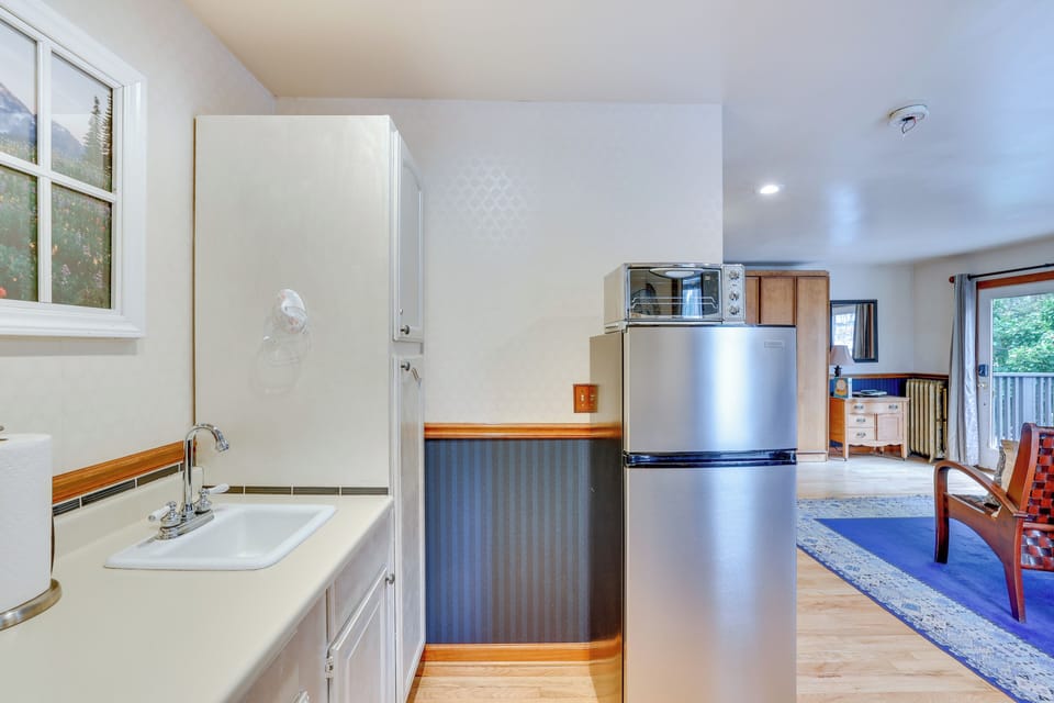 Apartment (0 Bedroom) | Interior