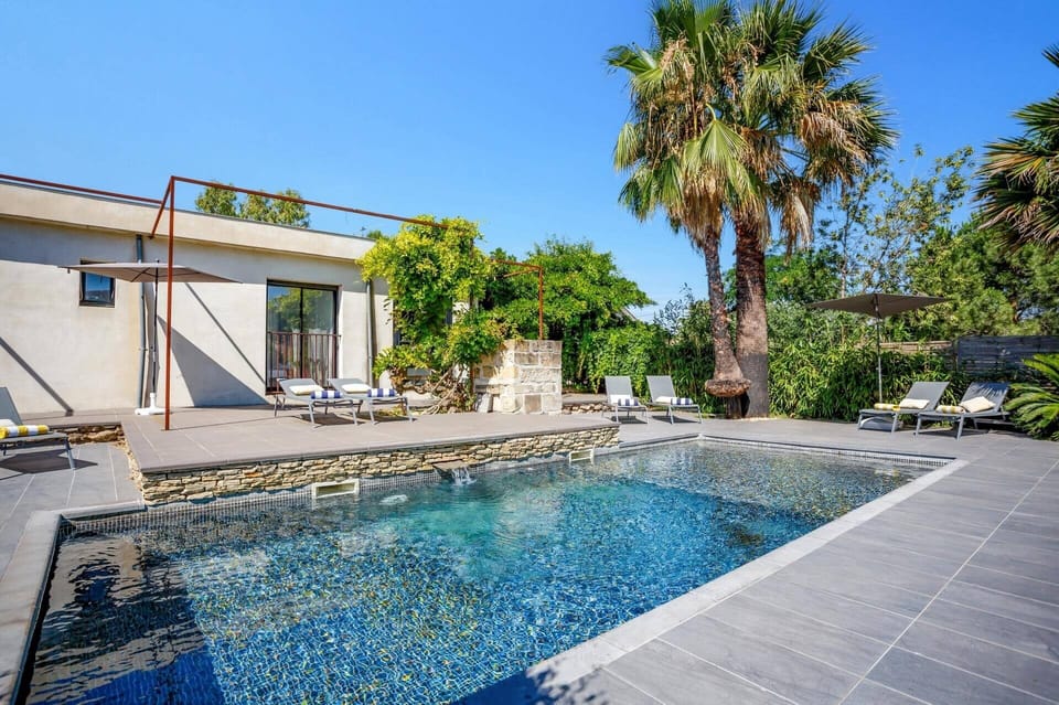 Villa Pezenas image