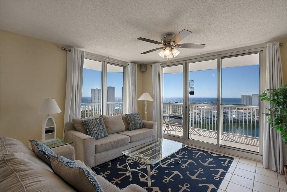 Home Decor, Ceiling Fan, Building, Furniture, Indoors