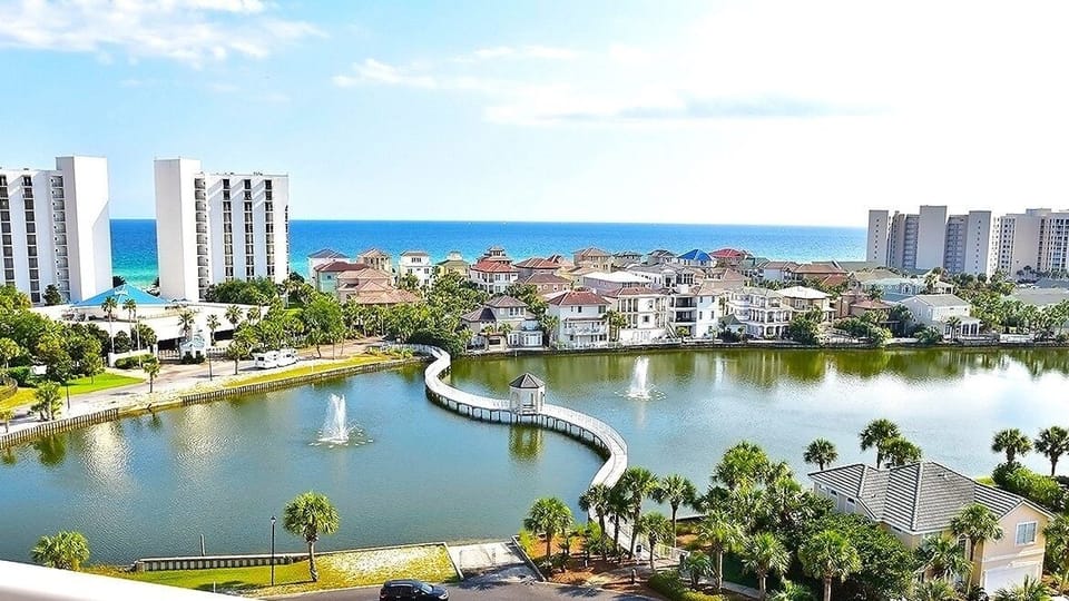 Building, Urban, City, Water, Waterfront