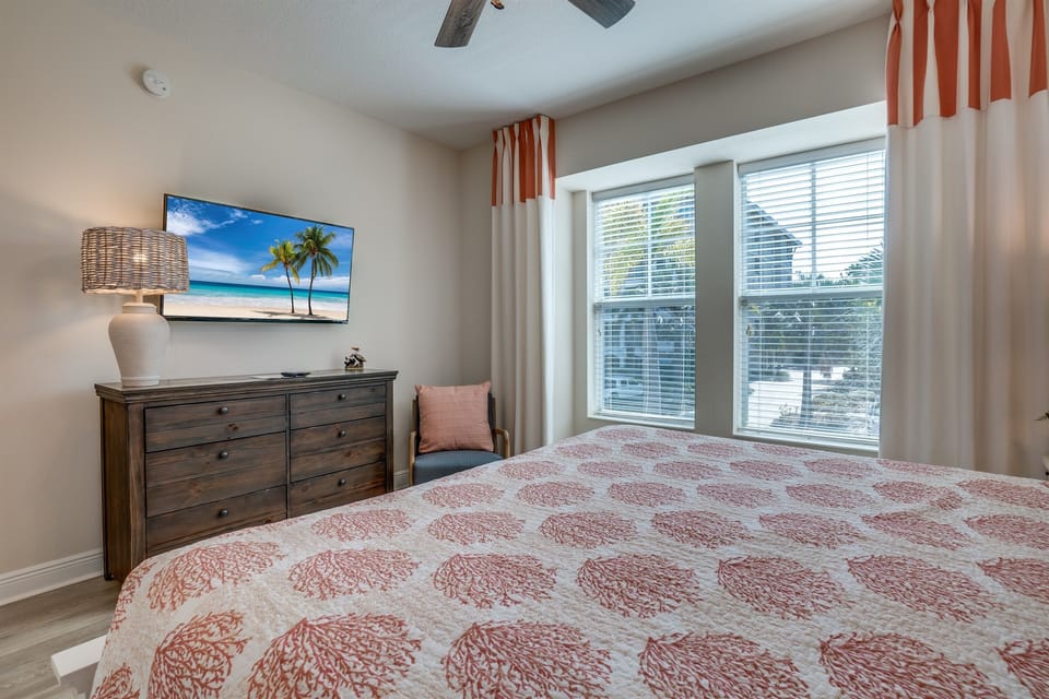 First Bedroom - King Bed