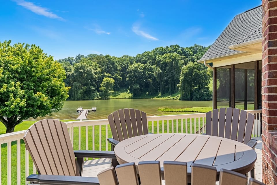 Welcome to our Tranquil Tellico Lakefront Retreat -- we are ready to host you!