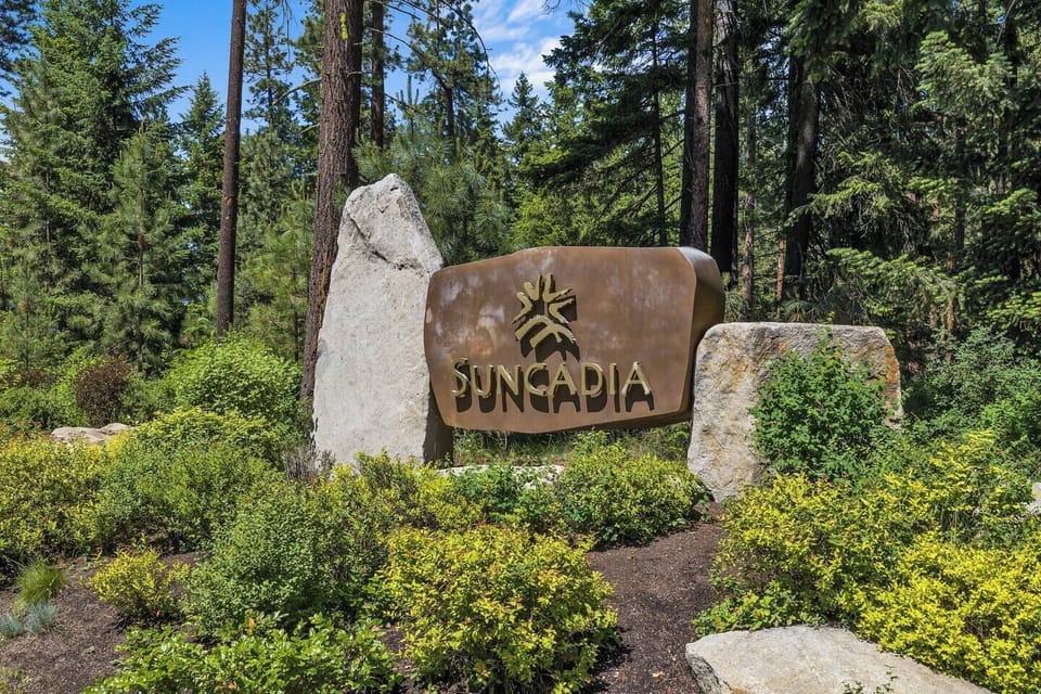 Suncadia Entrance