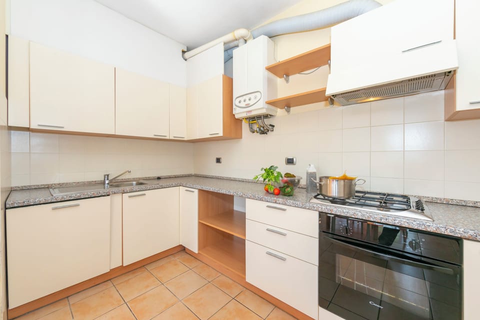 Spacious open kitchen