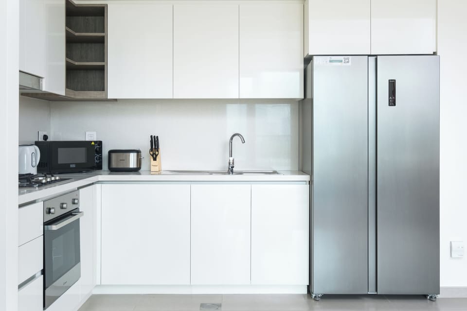 Electric kettle, toaster
