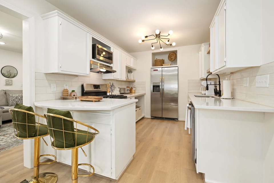 Our fully stocked kitchen!