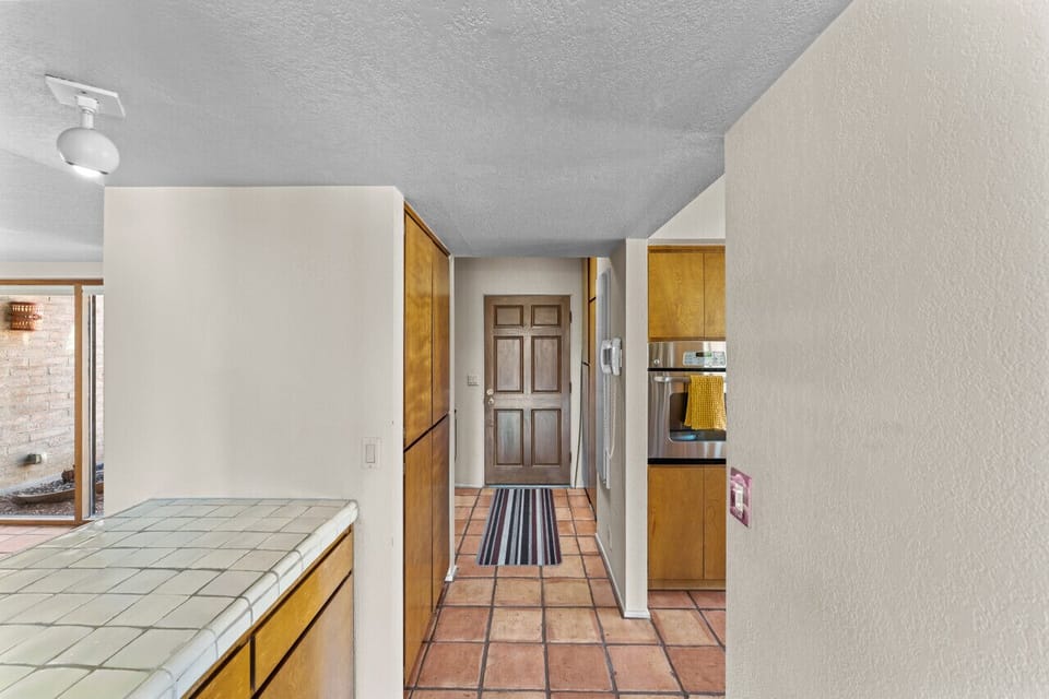 Kitchen storage