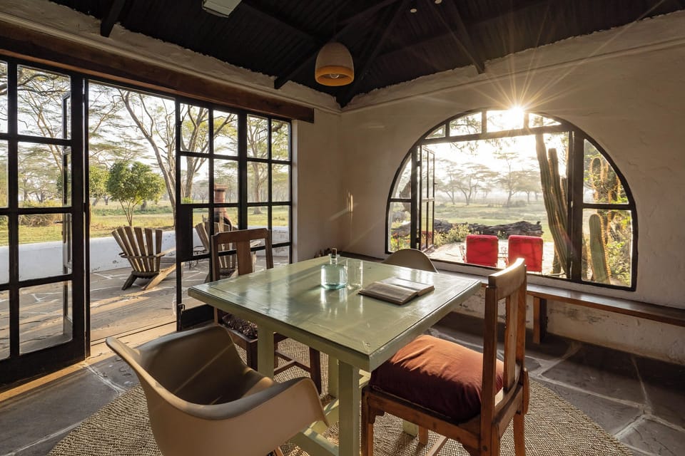 kitchen dining table 