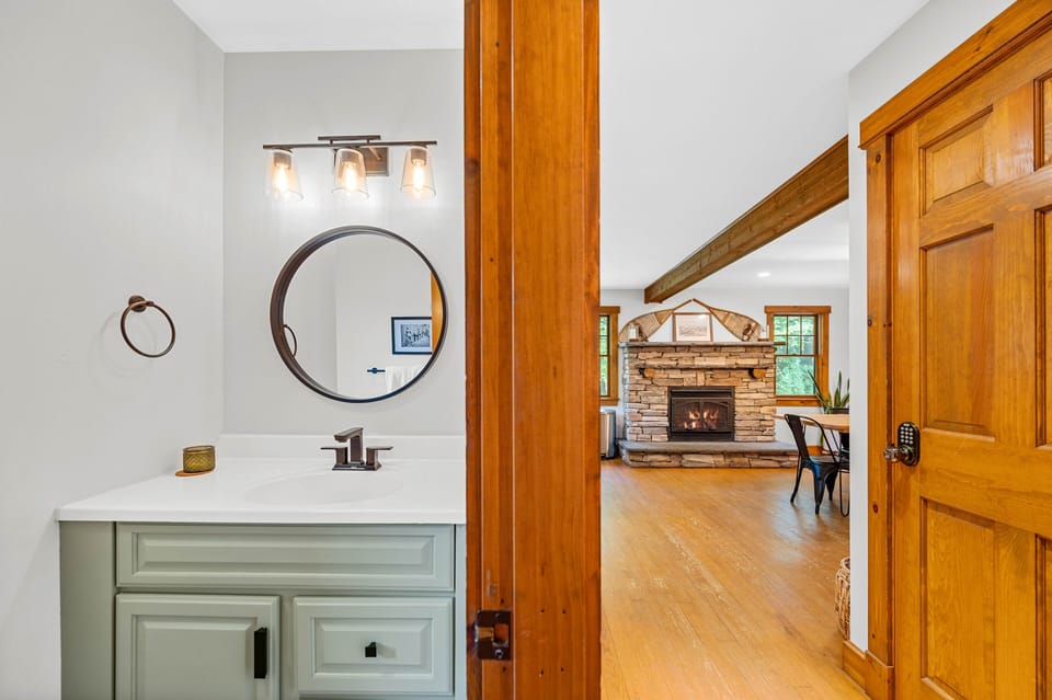 House, 4 Bedrooms | Interior