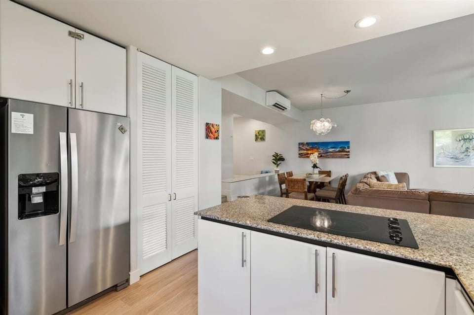 Condo, 2 Bedrooms | Interior
