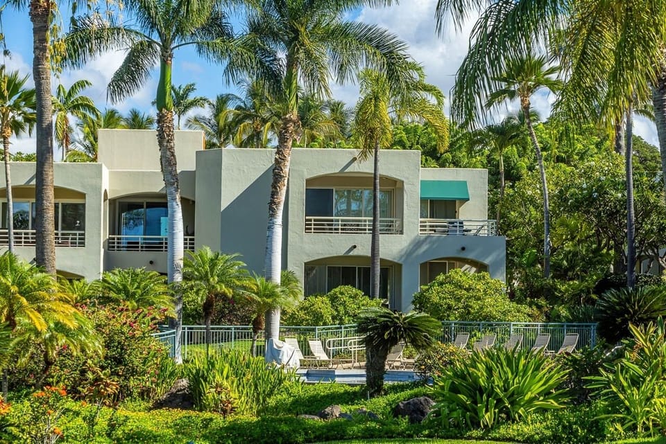 Condo, 2 Bedrooms | Exterior