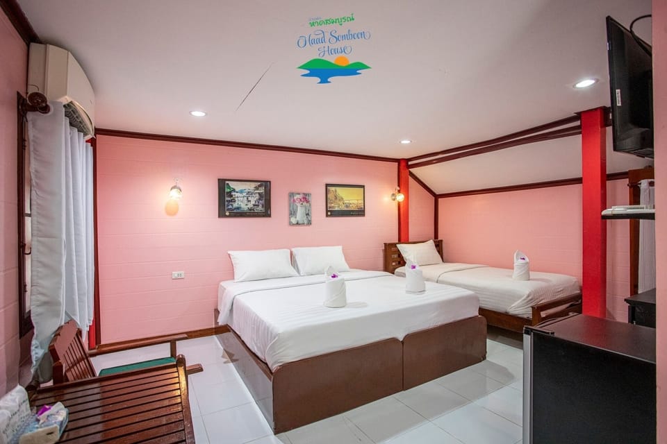 Standard Triple Room, Balcony, Garden View | Desk, free WiFi
