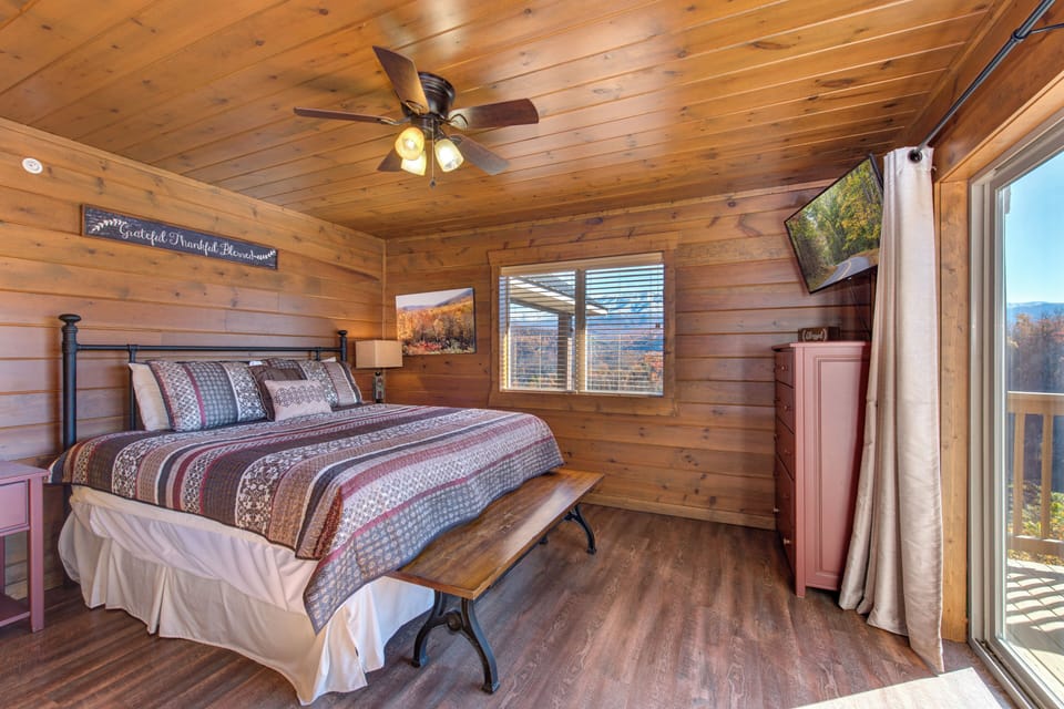 31-31_MajesticOverlook