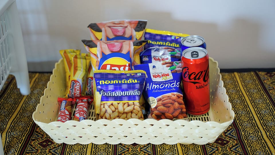 Snack bar