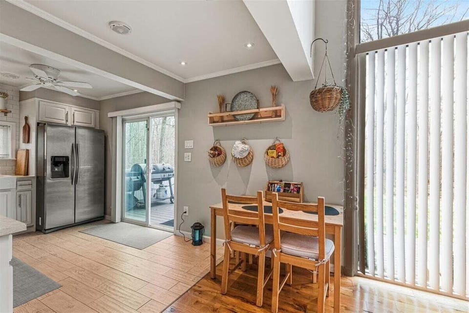 Indoors, Building, Dining Room, Dining Table, Furniture