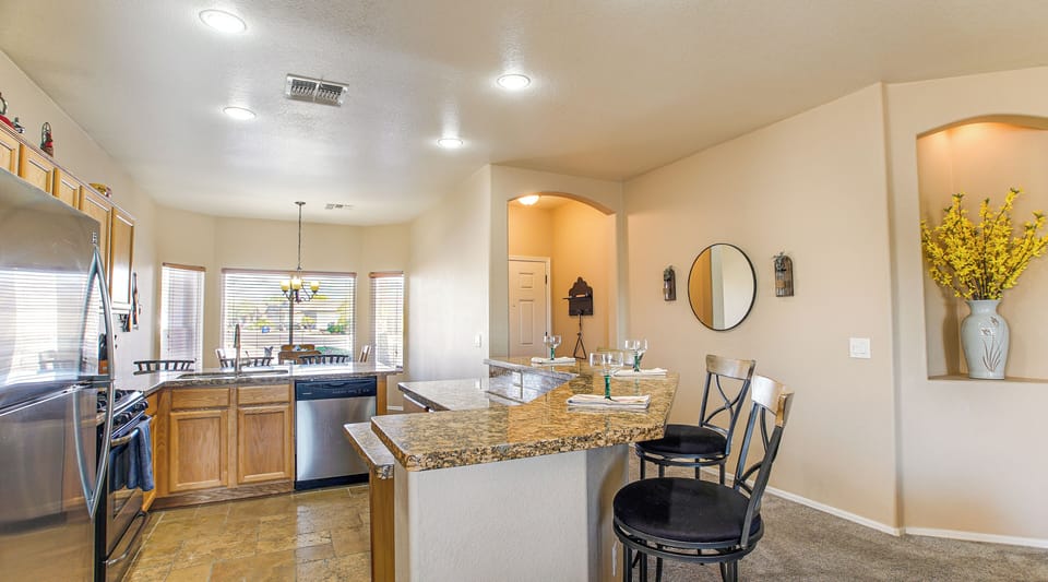 House, Multiple Beds, Pool Access, Mountain View (120th Avondale) | Private kitchen | Coffee/tea maker