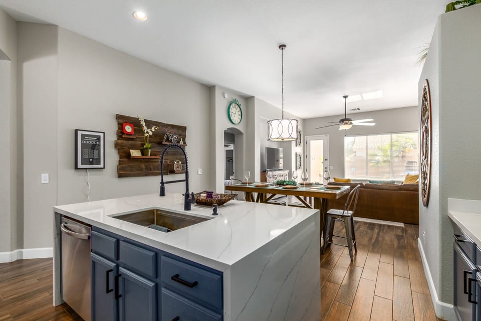 House, Multiple Beds, Pool Access, City View (Harrison Chandler) | Private kitchen | Coffee/tea maker
