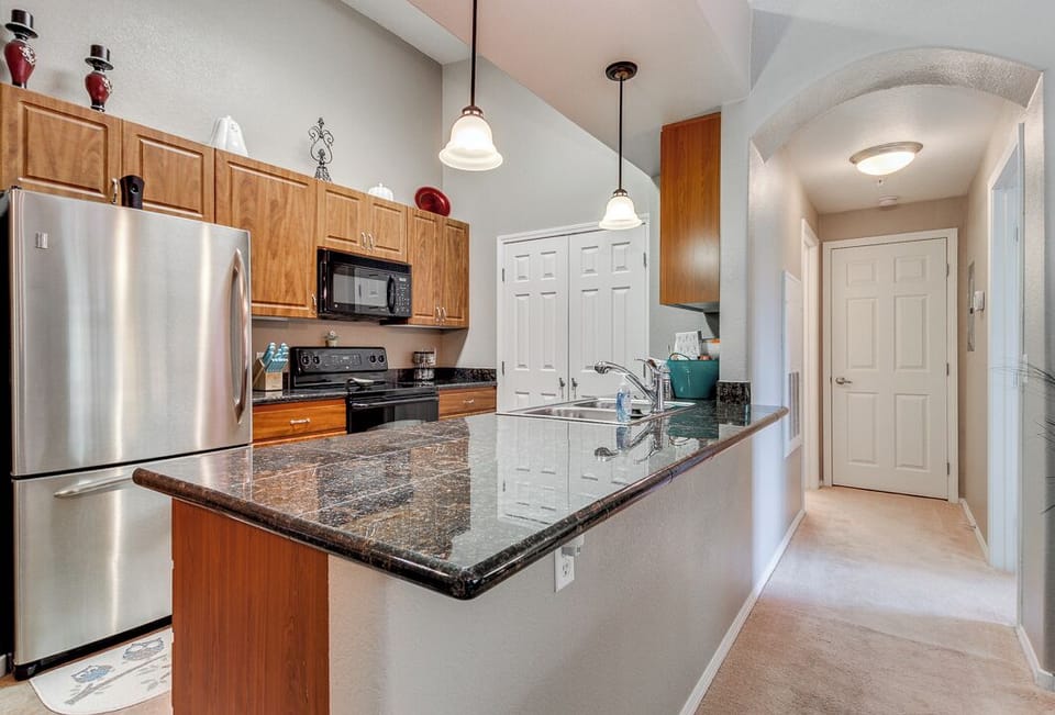 Condo, Multiple Beds, Pool Access, Mountain View (Southern #2055 Mesa) | Private kitchen | Coffee/tea maker