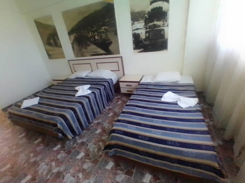 Standard Double or Twin Room, Beach View | Desk, free WiFi