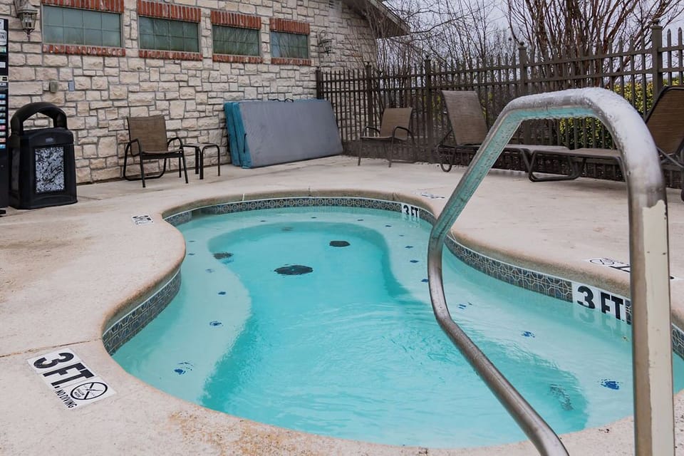 Hot tub open year round