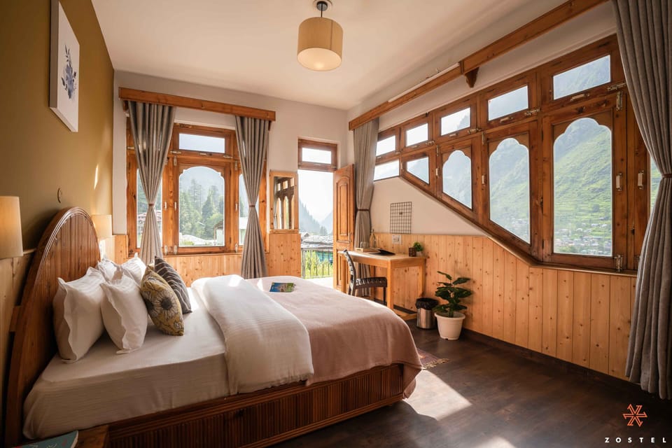 Standard Double Room, Balcony, Mountain View | Free WiFi, bed sheets
