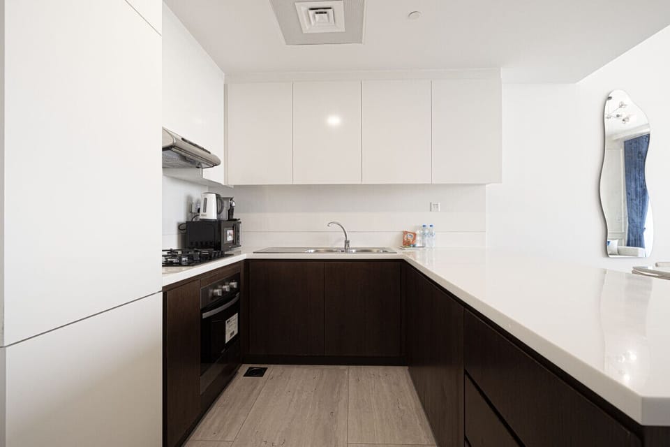 Fully Equipped Modern Kitchen
