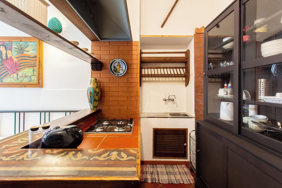 Electric kettle, toaster, highchair