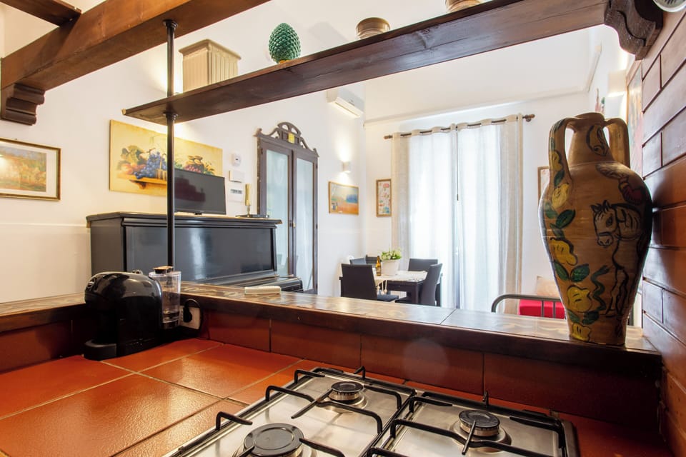 Electric kettle, toaster, highchair