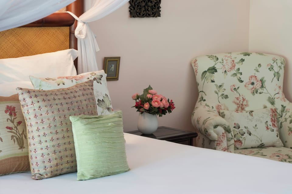 Villa, 3 Bedrooms | 3 bedrooms, in-room safe, iron/ironing board, free WiFi