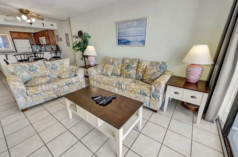 Large Living Area with Views of the Ocean, Beautifully Decorated