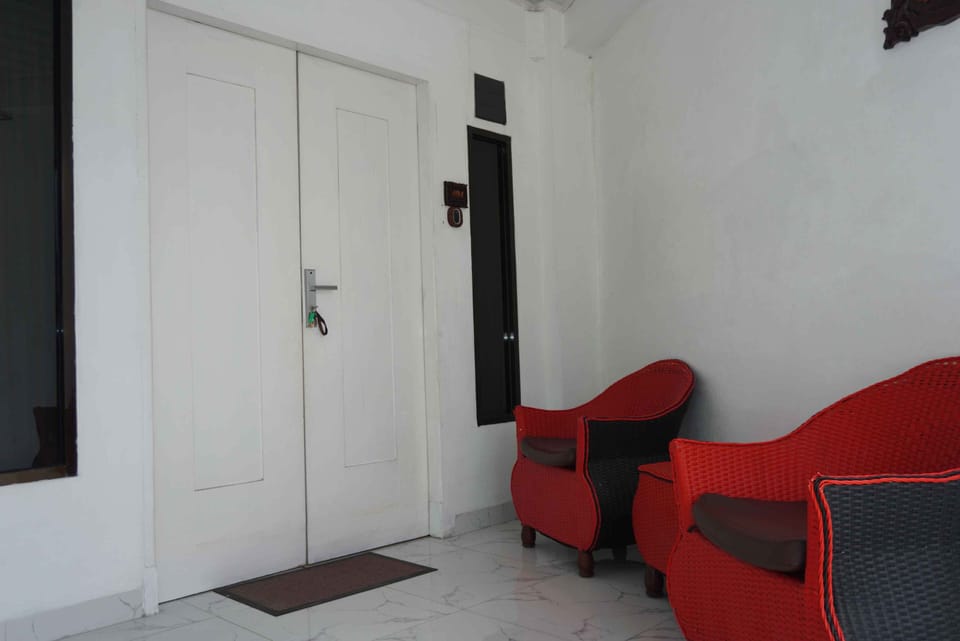 Superior Twin Room, Lake View | Terrace/patio