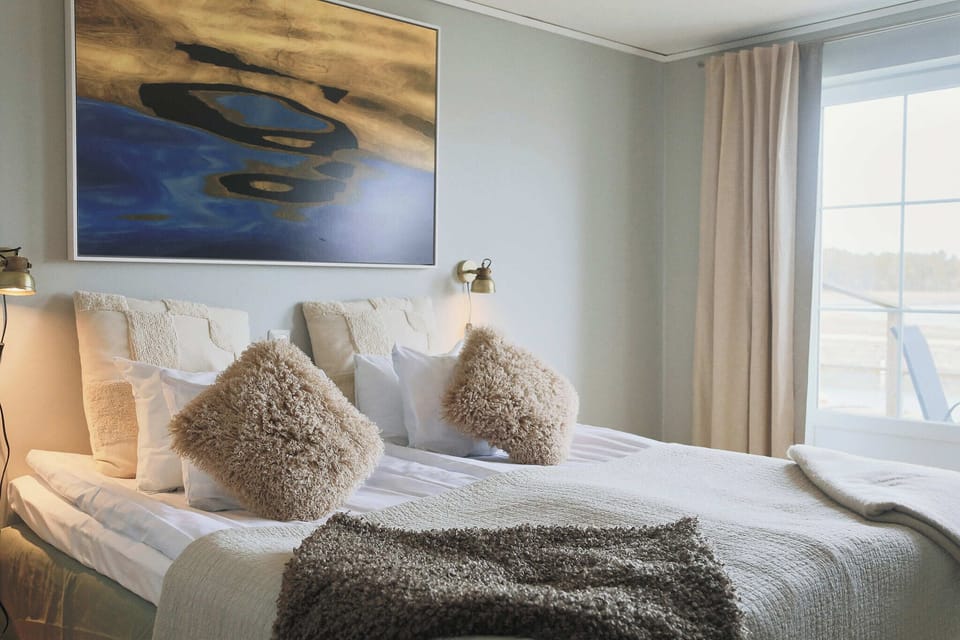 Design Double Room, 1 Queen Bed, Breakfast Included | Individually decorated, individually furnished, blackout drapes