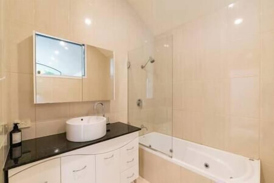 Upstairs Bathroom