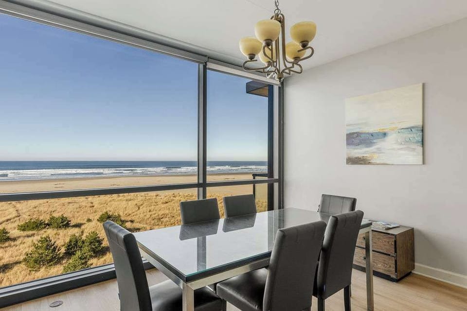 Every meal feels special with panoramic ocean views just beyond the glass.