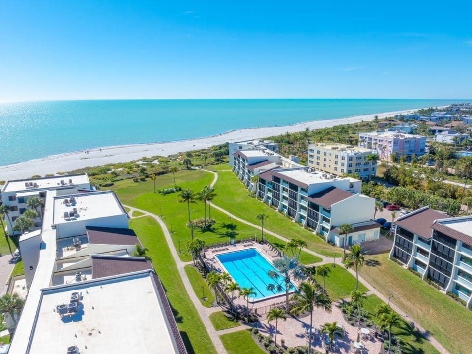 Condo, 2 Bedrooms | Pool