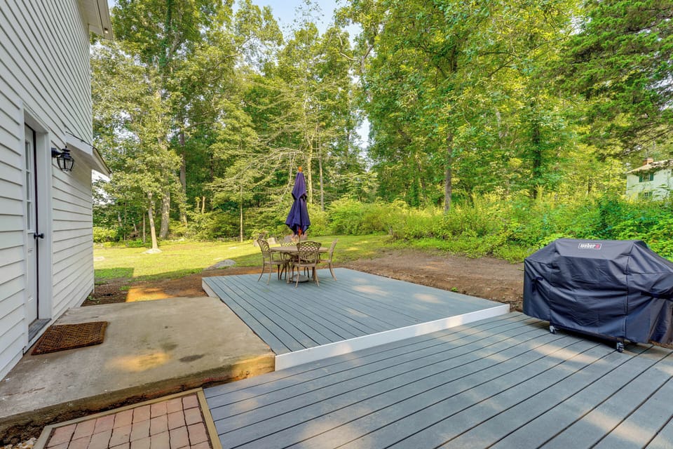 Private Deck