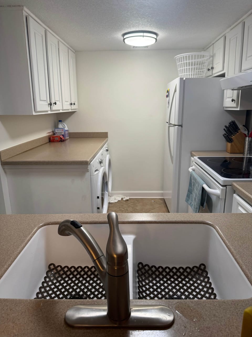 ~Fully furnished kitchen~