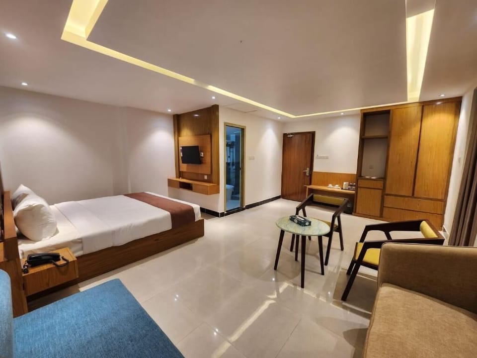 Premier Room | Desk, free WiFi