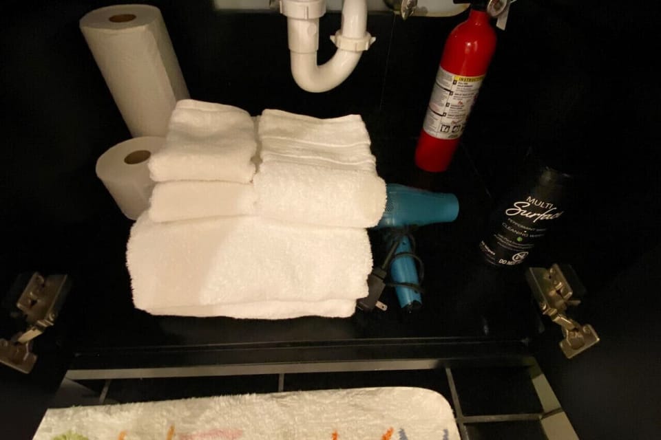 Bathroom amenities