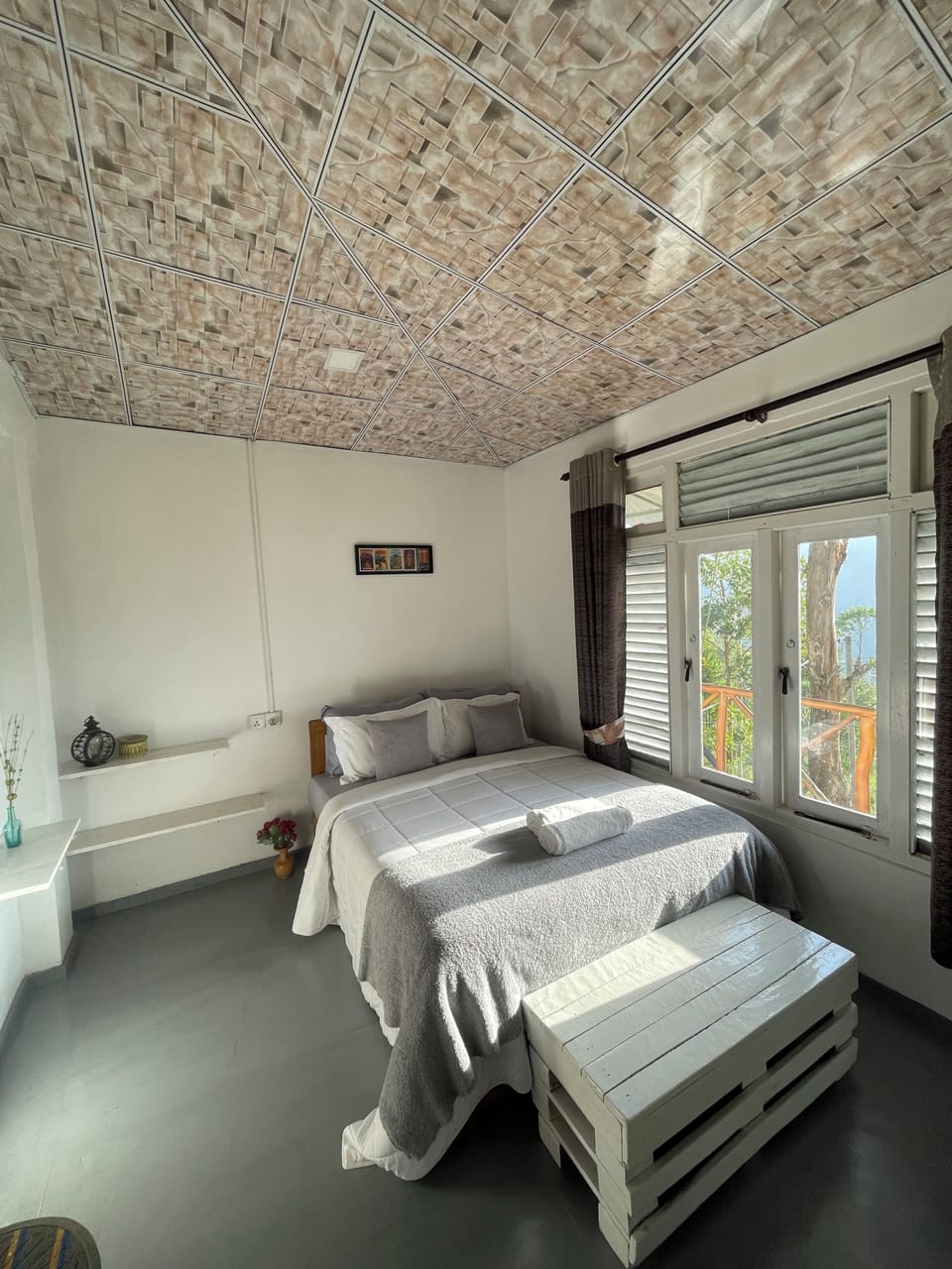 Deluxe Double Room, Mountain View | Blackout drapes, soundproofing, free WiFi