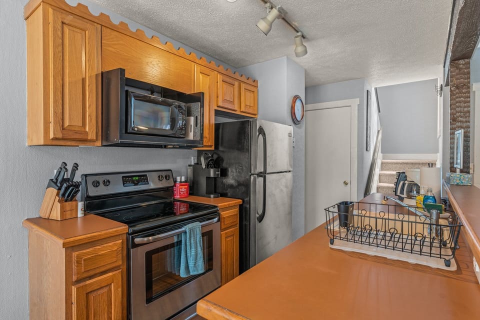 Kitchen is fully equipped.