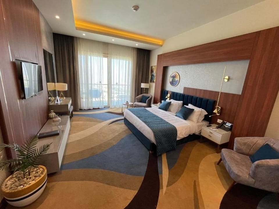 Standard Room Ground Floor | Minibar, free WiFi, bed sheets