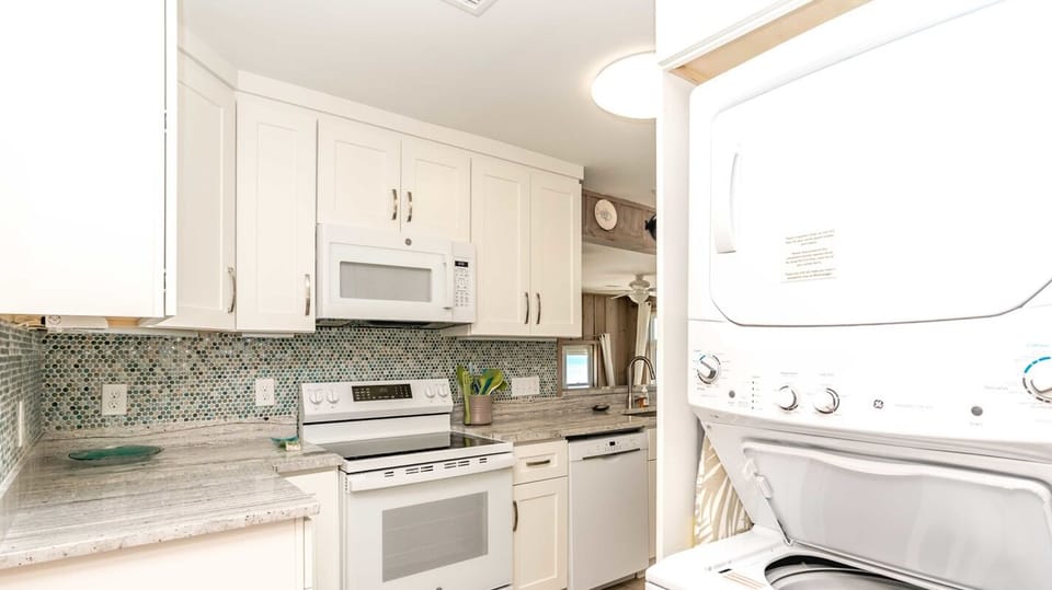 Washer Dryer Off Kitchen
