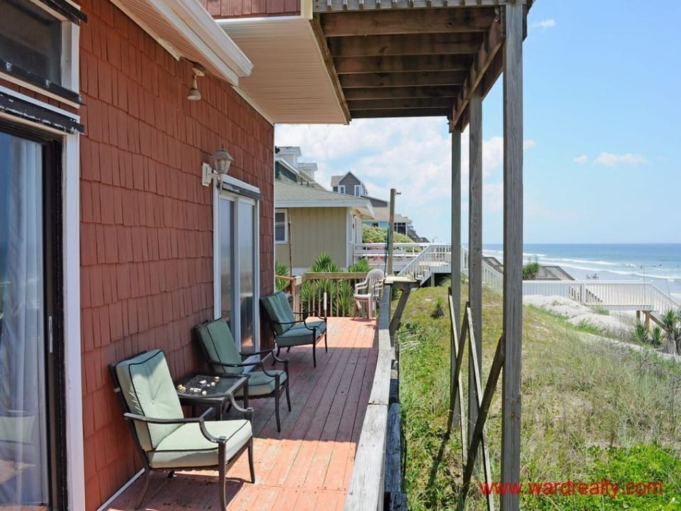 1st Floor Oceanfront Deck (Partially Covered)