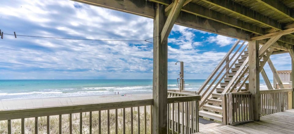 1st Floor Oceanfront Covered Deck II