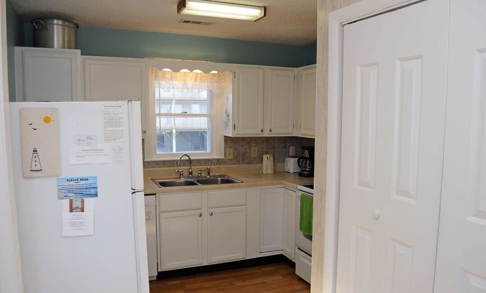 Kitchen II