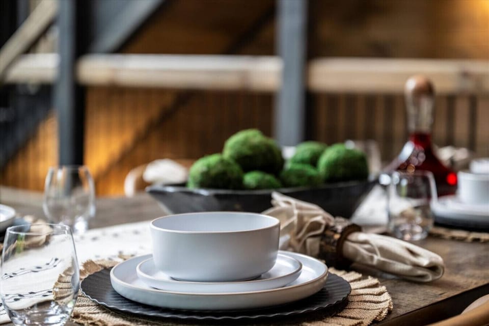 Premium cookware, dishware and silverware are available for the entire group.