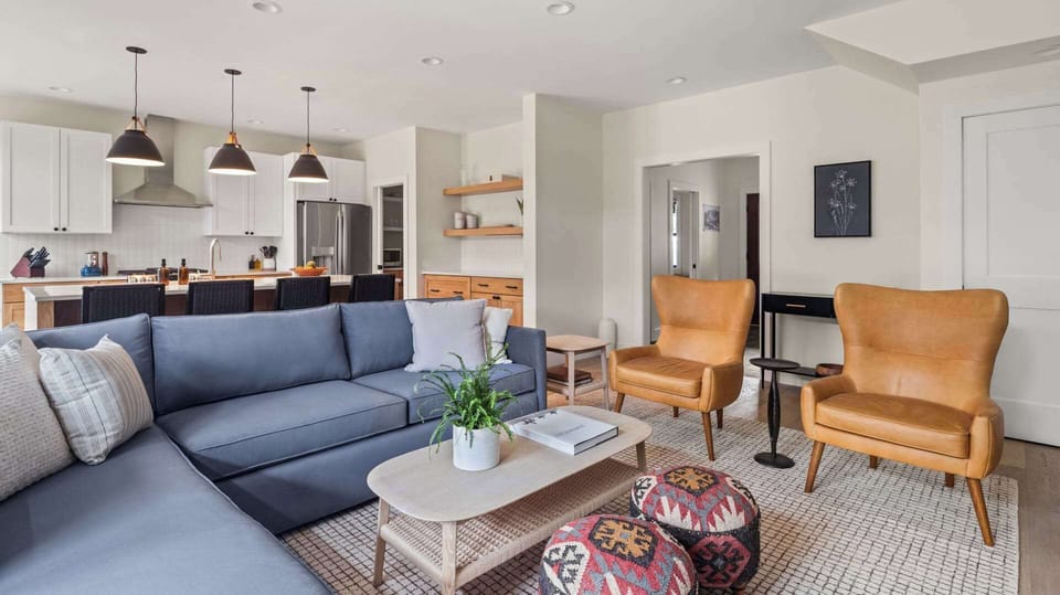 Unit 2 | Open Concept Living Room | XL Flat Screen TV | First Floor