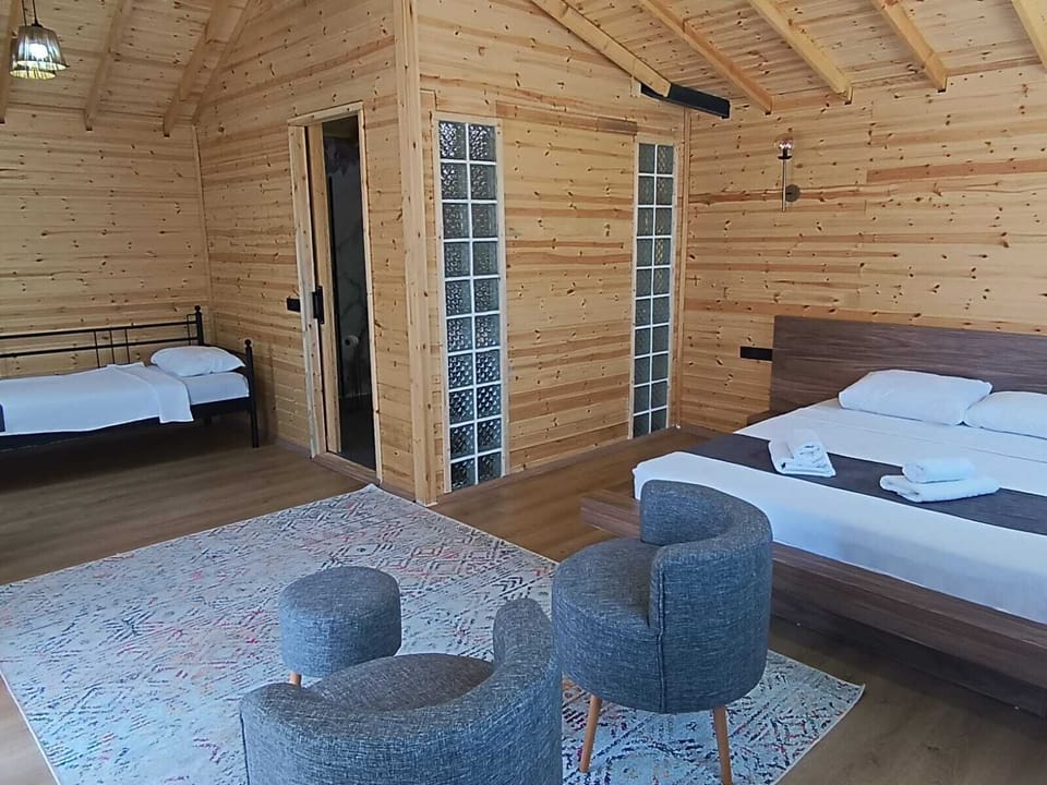 Luxury Tree House | Living area
