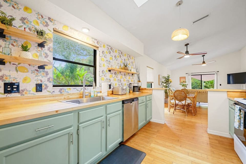 Where meals become masterpieces: Enjoy cooking in our stylish and functional kitchen